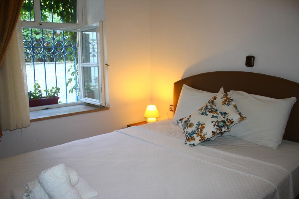 Akarsu Kalyopi Hotel Tenedos Buitenkant foto