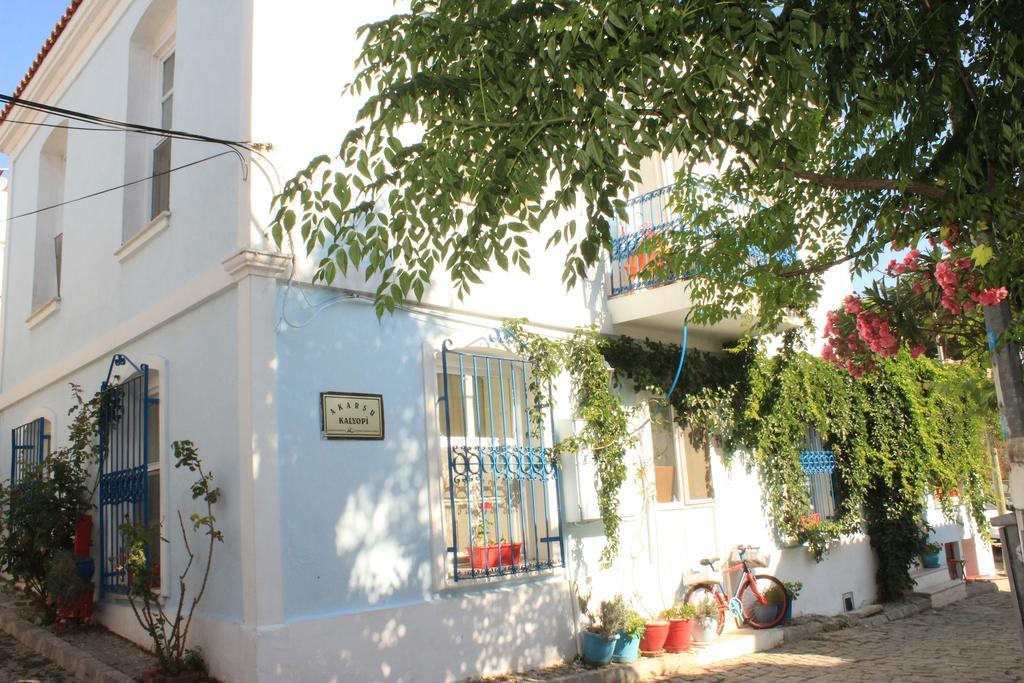 Akarsu Kalyopi Hotel Tenedos Buitenkant foto