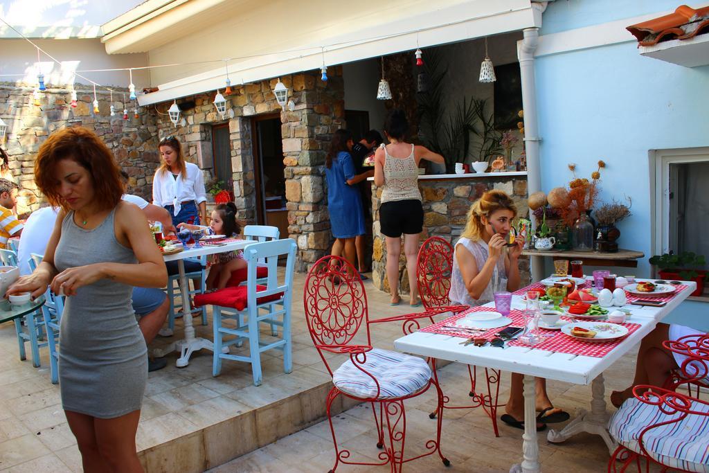 Akarsu Kalyopi Hotel Tenedos Buitenkant foto